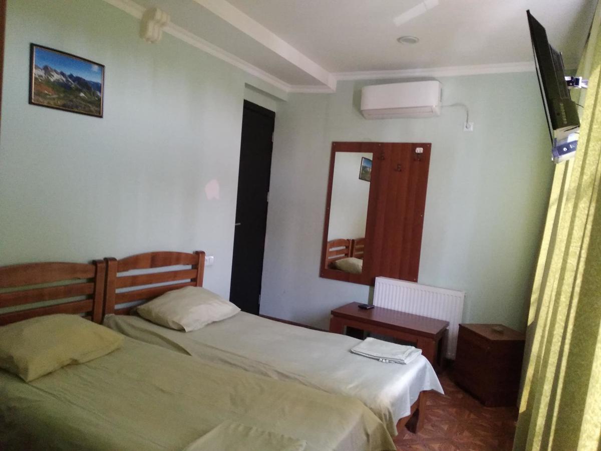 Hotel Texas Tbiliszi Kültér fotó
