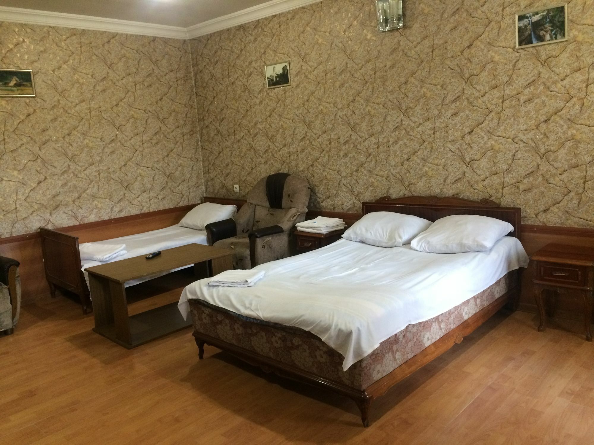 Hotel Texas Tbiliszi Kültér fotó