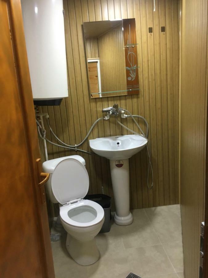 Hotel Texas Tbiliszi Kültér fotó
